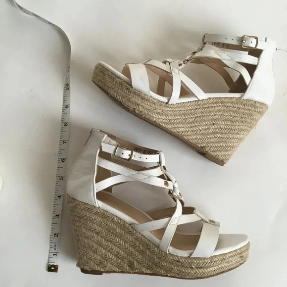 Refresh women's sandals White Wedges  Sz 7 - Picture 11 of 13